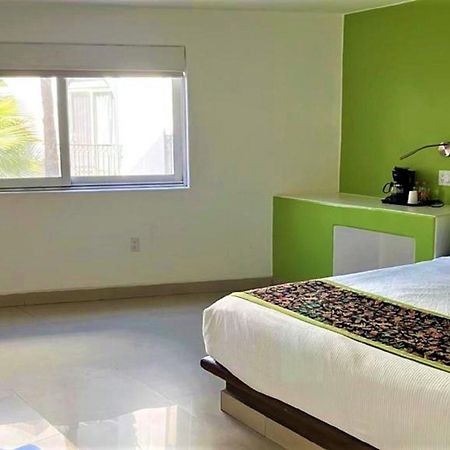 Seven Crown Express & Suites By Kavia Cabo San Lucas Extérieur photo