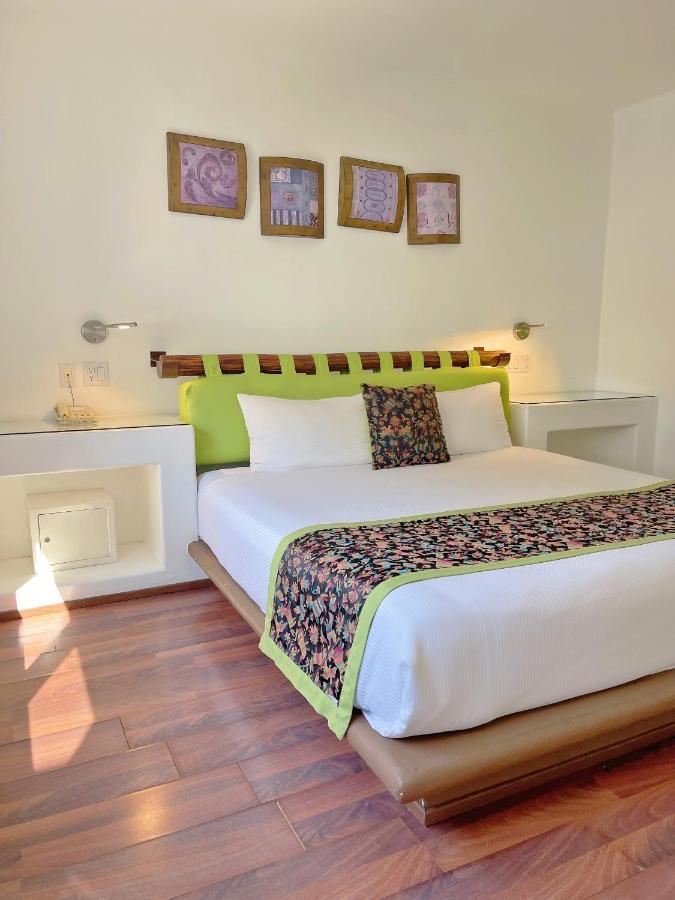 Seven Crown Express & Suites By Kavia Cabo San Lucas Extérieur photo
