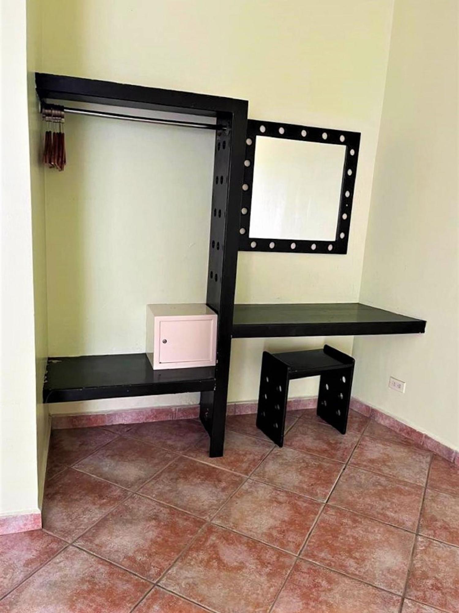 Seven Crown Express & Suites By Kavia Cabo San Lucas Extérieur photo