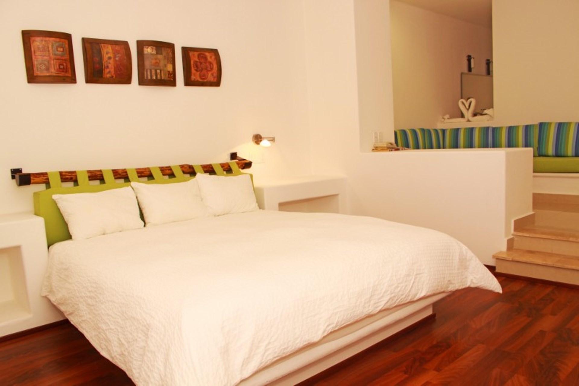 Seven Crown Express & Suites By Kavia Cabo San Lucas Extérieur photo